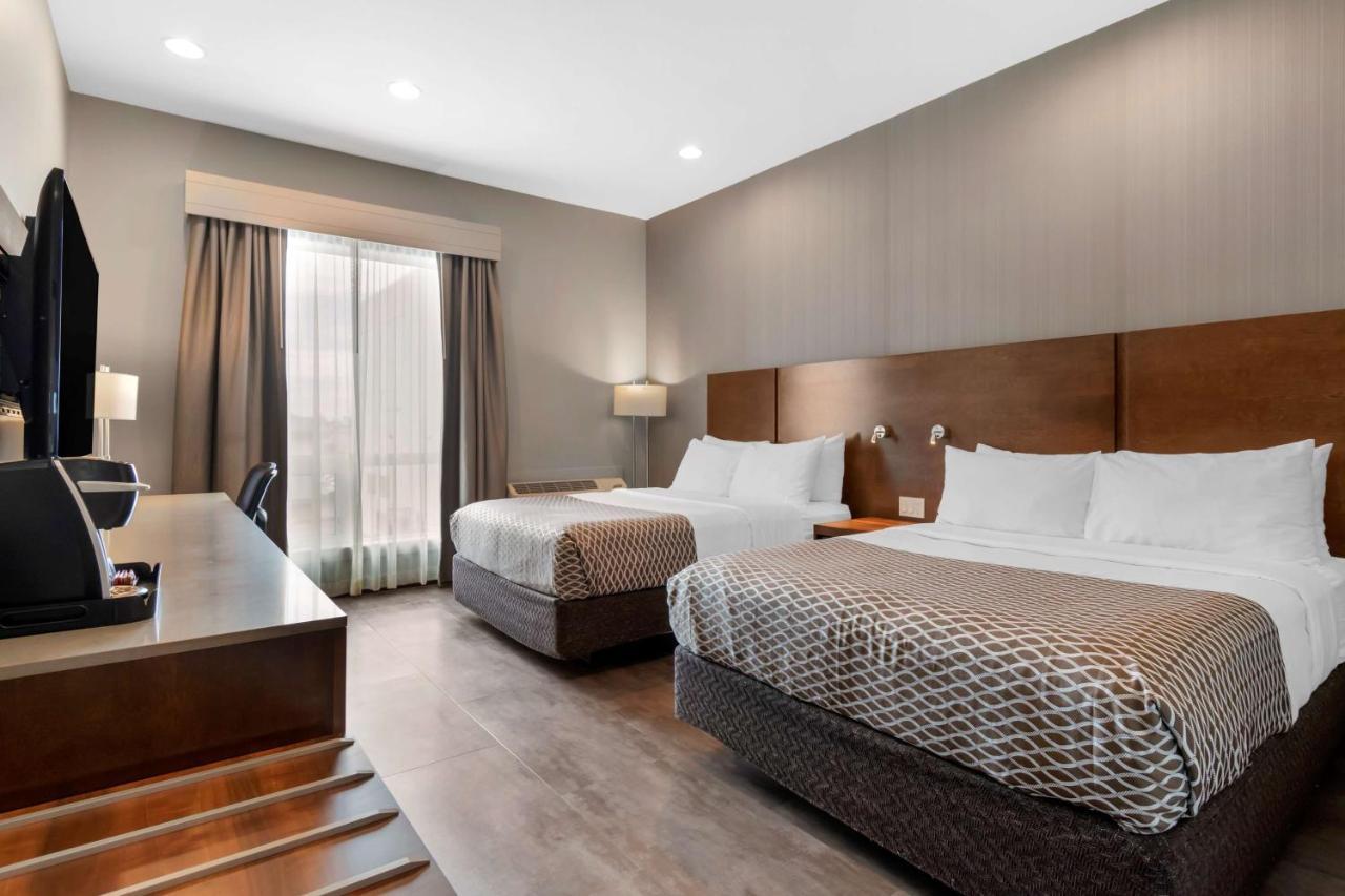 Best Western Plus East Side Saskatoon Eksteriør billede