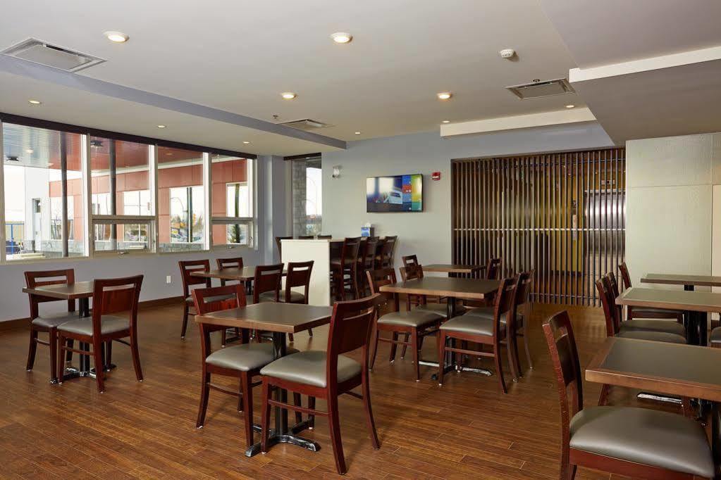 Best Western Plus East Side Saskatoon Eksteriør billede